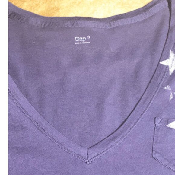 Gap Shirt, Stars, Blue T-Shirt, Size Small - Picture 6 of 6